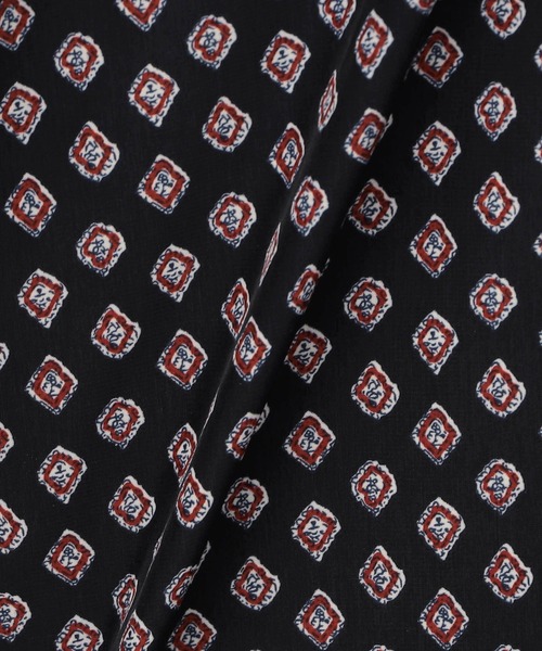 NICOLE white（ニコルホワイト）の「柄デシン ウエストドロストワンピース／半袖（ワンピース・レディース・ホワイト系/ネイビー系/ブラック系・FREE）」の14枚目の写真