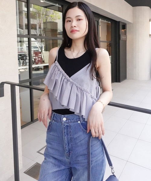 CORNERS（コーナーズ）の「チュールアシメフリルビスチェ（キャミソール・レディース・アイボリー/ブラック/グレー・M）」の5枚目の写真