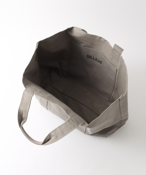 Sillage(シアージ)の「Sillage (シアージ) HUGE TOTE BAG SL24SS-TOTE(トートバッグ・メンズ・カーキ/ホワイト×ホワイト/ピンク/ライトグレー・FREE)」の6枚目の写真