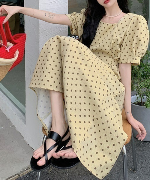 Ritomo De Ricco(リトモ・デ・リコ)の「スクエアネックドットワンピース(ワンピース・レディース・ブラック/イエロー/ローズ・FREE)」の21枚目の写真