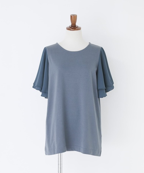 n'OrLABEL(ノアールレーベル)の「異素材フレアスリーブTシャツ(Tシャツ/カットソー・レディース・グレイッシュブルー/グレイッシュベージュ/ダークグレー/ブラック・2/1)」の7枚目の写真