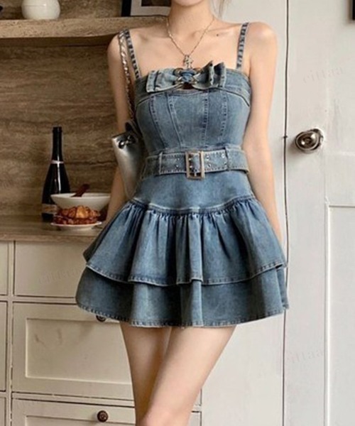 Dalfwin（ダールフィン）の「韓国ファッション ベルトデザインフリルデニムワンピース（ワンピース・レディース・ブルー・FREE）」の2枚目の写真