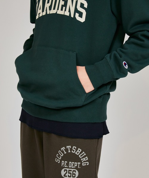 Champion（チャンピオン）の「【Champion/チャンピオン】メンズ ベーシック フーデッドスウェットシャツ（パーカー・メンズ・ネイビー/オートミール/オフホワイト/ブラック系その他/ダークグリーン・LARGE/MEDIUM/SMALL/X-LARGE）」の10枚目の写真