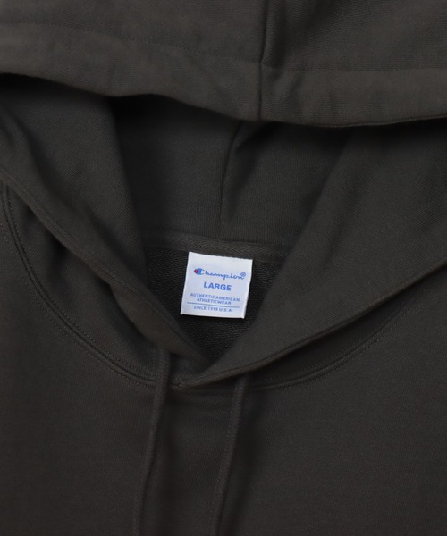 Champion（チャンピオン）の「【Champion/チャンピオン】メンズ ベーシック フーデッドスウェットシャツ（パーカー・メンズ・ネイビー/オートミール/オフホワイト/ブラック系その他/ダークグリーン・LARGE/MEDIUM/SMALL/X-LARGE）」の17枚目の写真