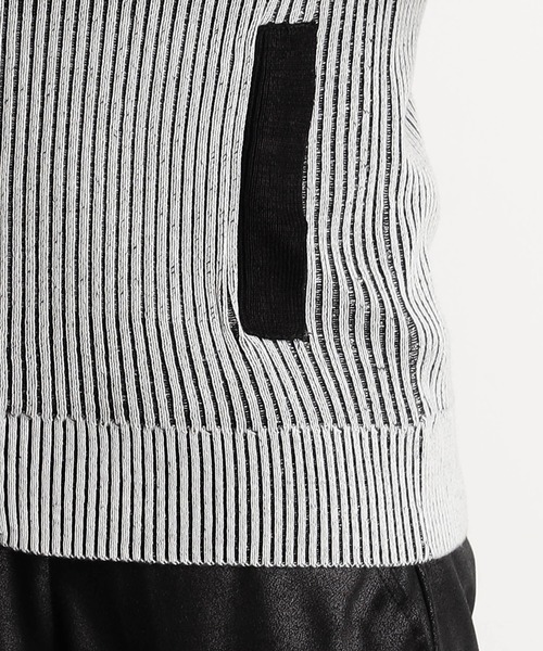 HIDEAWAYS NICOLE（ハイダウェイニコル）の「プレーティングリブZIPブルゾン（カーディガン/ボレロ・メンズ・オフホワイト/ブラック/ホワイト×ブラック/ボルドー・X-LARGE/LARGE/MEDIUM）」の14枚目の写真