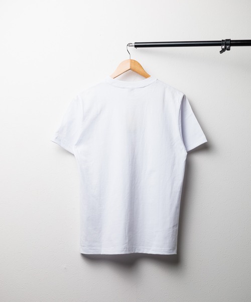 B.I.D.(ビーアイディー)の「《ミドルウェイト》刺繍ショートスリーブ コットンTシャツ(Tシャツ/カットソー・レディース・ブラック/ホワイト/ブルー系・MEDIUM/LARGE)」の6枚目の写真