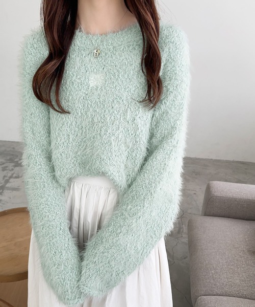mily bilet(ミウィビレット)の「【mily bilet】愛され大人フェミニン。ポンポンフェザー胸刺繍ニット(ニット/セーター・レディース・アイボリー/チャコールグレー/ミント・LARGE/MEDIUM/X-LARGE/SMALL)」の3枚目の写真