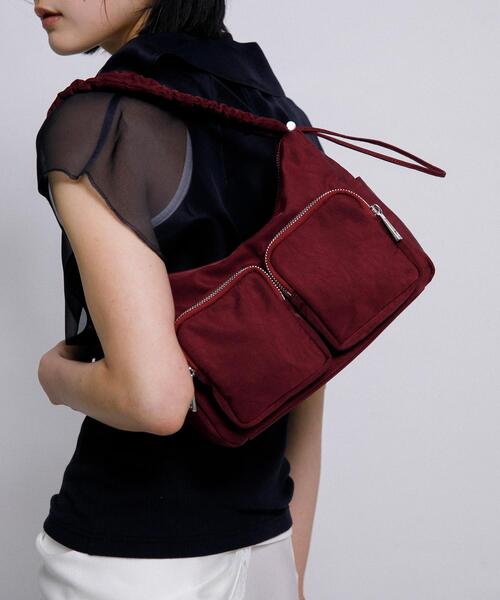 RODE SKO（ロデスコ）の「hun RODESKO　Gather pocket（ショルダーバッグ・レディース・グレー/ブラック/レッド系その他/ミント/ブラウン/バーガンディー/ベージュ/ピンク系その他/ライトブルー/オフホワイト・ONE）」の9枚目の写真