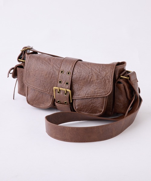 one after another NICE CLAUP（ワンアフターアナザーナイスクラップ）の「ベルトデザインショルダーバッグ（ショルダーバッグ・レディース・ブラック/アイボリー/ワインレッド/ブラウン・FREE）」の21枚目の写真