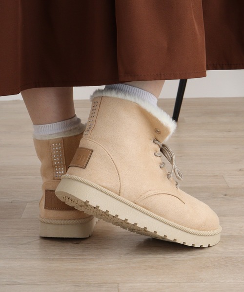kitson(キットソン)の「KITSON キラキラ ホットフィクス フェイクムートンファー 防寒 レースアップ ブーツ(ブーツ・レディース・ブラック系その他/ベージュ/ピンク・S/M/L/LL)」の13枚目の写真