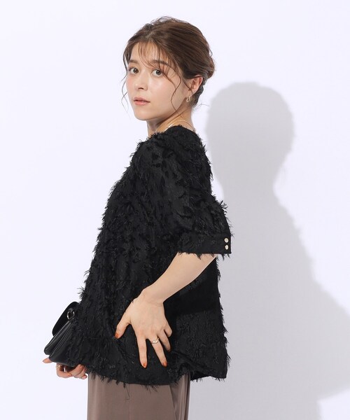 DRESKIP（ドレスキップ）の「◆【洗える】上品な甘さ フリンジ ジャカード5分袖ブラウス（シャツ/ブラウス・レディース・オフホワイト/ピンク系/ブラック・02/03/04）」の6枚目の写真