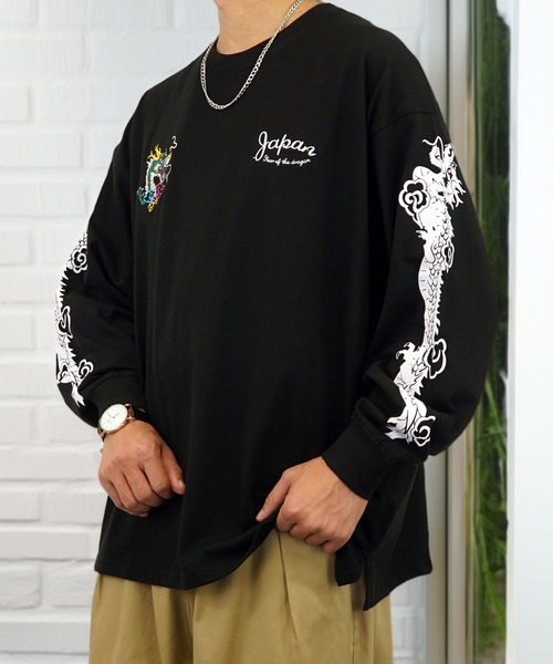 Burner（バーナー）の「【GROOVY STORE】ヘビーウエイト刺繍スカジャン風ロングスリーブTシャツ（Tシャツ/カットソー・メンズ・ホワイト/ライトブラック/スミクロ/モカ/ブラック/ブラック系その他2/ホワイト系その他2/ダークグリーン・M/L/LL）」の13枚目の写真