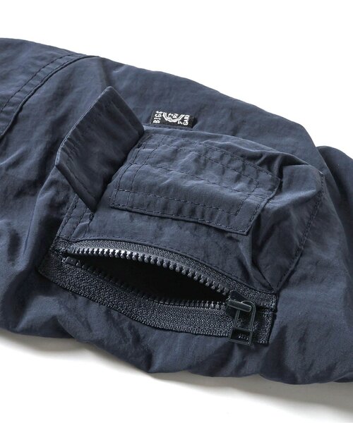 BREEZE（ブリーズ）の「【WEB限定】MA-1ジャケット（MA-1・キッズ・チャコール/ネイビー/カーキ・80/90/100/110/120/130/140/150）」の19枚目の写真