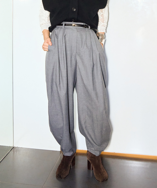CITYSHOP（シティーショップ）の「《追加》VOLUME WOOL パンツ（その他パンツ・レディース・ブラック/グレー・36/38）」の2枚目の写真