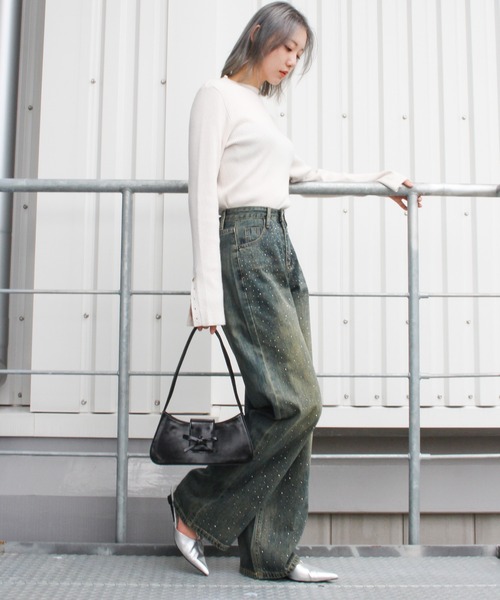 SpRay（スプレイ）の「デニムスタッズストレートパンツ（デニムパンツ・レディース・ブラック/ブルー系その他2・SMALL/MEDIUM）」の16枚目の写真