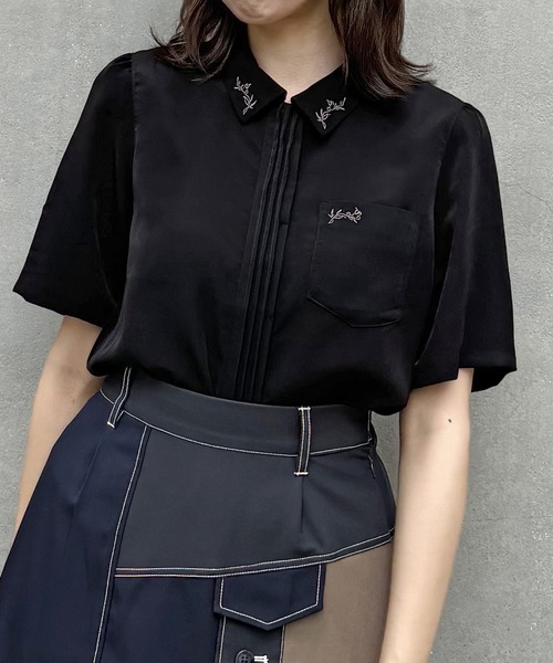 比翼ピンタック刺繍ブラウス（シャツ/ブラウス）｜NICOLE CLUB（ニコル クラブ） 6,490円