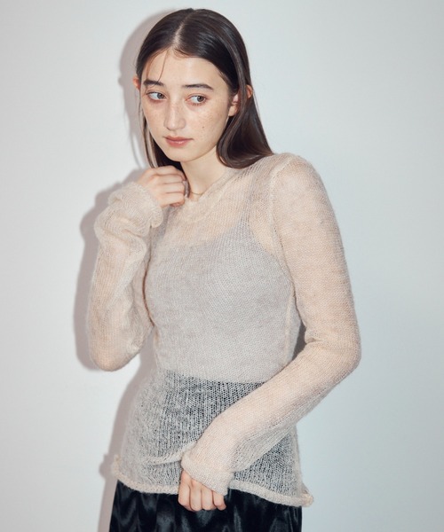 MOCOA'S(モコアズ)の「透かし編みニットトップス(ニット/セーター・レディース・グレー/ホワイト/ベージュ・FREE)」の3枚目の写真