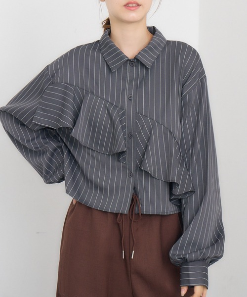 RETRO GIRL(レトロガール)の「斜めフリルSH(シャツ/ブラウス・レディース・グレー系その他/ブルー系その他/ナチュラル・FREE)」の2枚目の写真