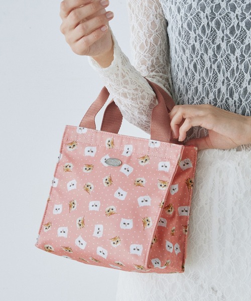 PAUL & JOE ACCESSOIRES（ポールアンドジョーアクセソワ）の「PAUL & JOE ACCESSOIRES (ポール＆ジョーアクセソワ)ランチトートバッグ サブバッグ PJA-1155 ジプシー＆ヌネット総柄（トートバッグ・レディース・ブルー/グレー/オレンジ・FREE）」の3枚目の写真