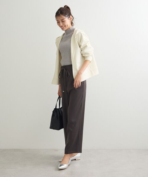 Green Parks(グリーンパークス)の「Soft Cushion ダンボールZipパーカー(パーカー・レディース・ダークグレー/ホワイト系その他2/杢グレー・FREE)」の14枚目の写真