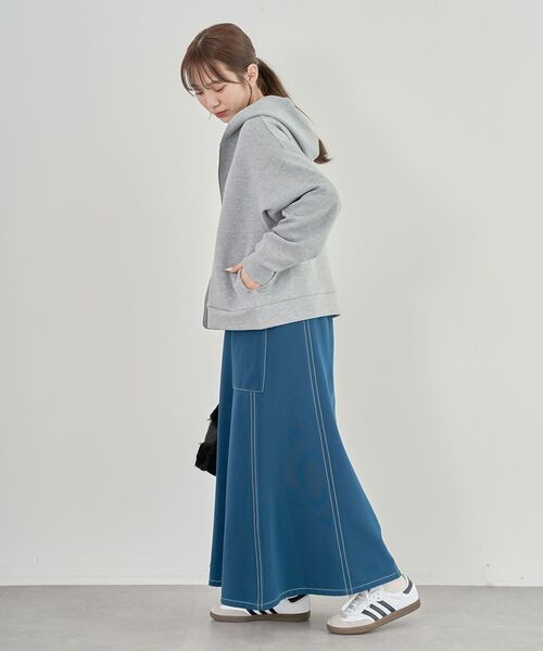 Green Parks(グリーンパークス)の「Soft Cushion ダンボールZipパーカー(パーカー・レディース・ダークグレー/ホワイト系その他2/杢グレー・FREE)」の17枚目の写真