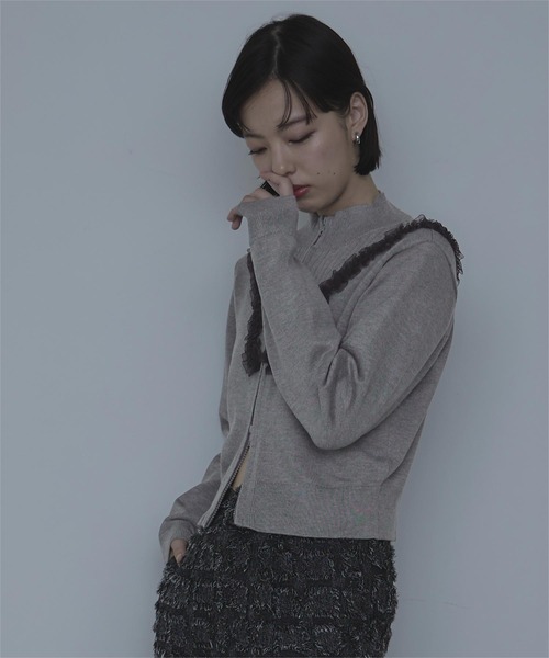 miette（ミエット）の「レースフリルダブルジップカーディガン（カーディガン/ボレロ・レディース・グレー/ネイビー/レッド・FREE）」の4枚目の写真