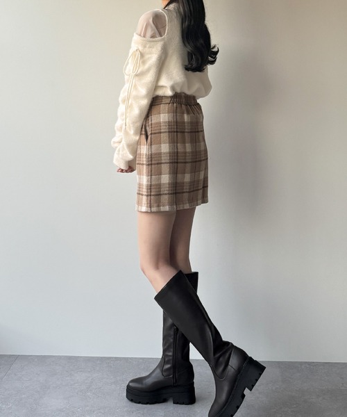 junoah（ジュノア）の「シアーショルダーリボンニット（ニット/セーター・レディース・チャコール/ピンクベージュ/アイボリー・LARGE/MEDIUM）」の6枚目の写真