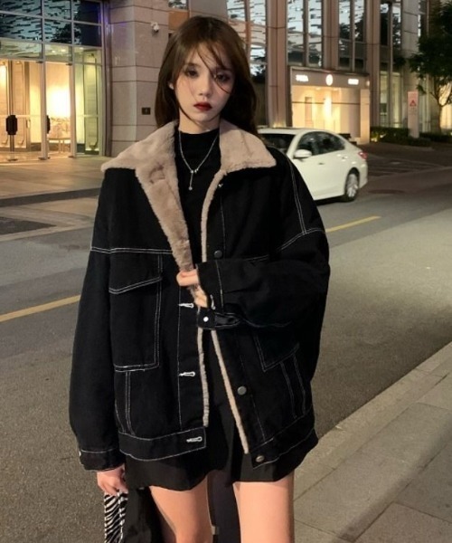 paravion（パラビオン）の「ボア付きオーバージャケット（デニムジャケット・レディース・ブルー・FREE）」の3枚目の写真