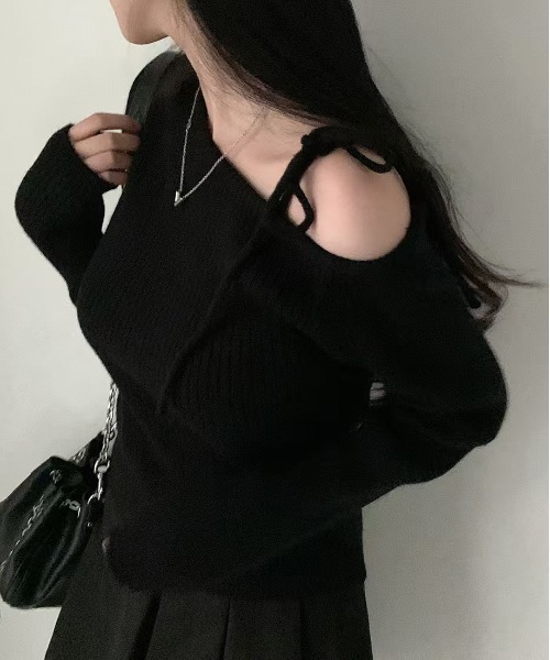 WEGO（ウィゴー）の「WEGO/リボンオフショルタイトニット（ニット/セーター・レディース・レッド/ブラック/アイボリー・FREE）」の14枚目の写真