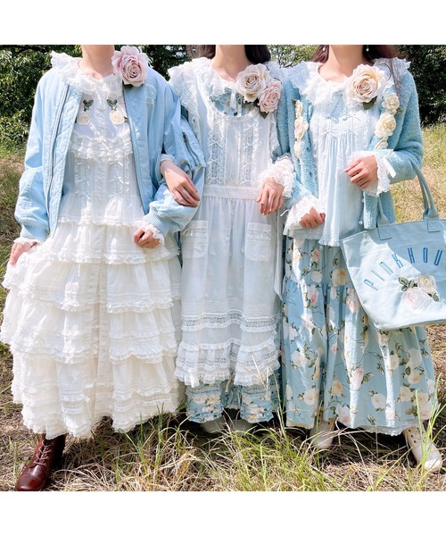 ピンクハウス　ローズ刺繍段々スカート　アイボリー ×ピンク ホワイトローズ刺繍使いワンピース（ワンピース）｜PINK HOUSE