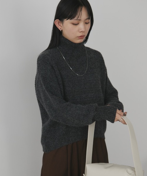 Aunt Marie's(アントマリーズ)の「ハイネックオーバーカラーニット(ニット/セーター・レディース・アイボリー/ブラック/レッド/イエロー・FREE)」の15枚目の写真