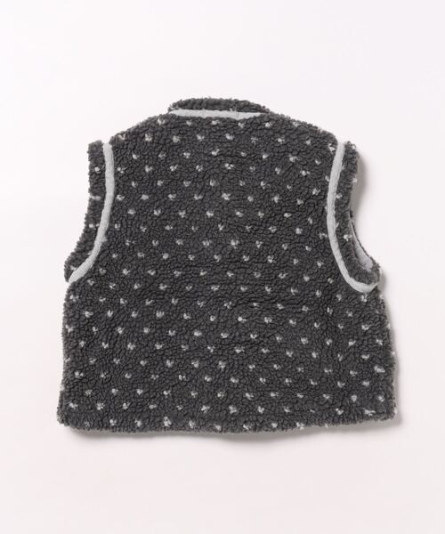 aimoha（アイモハ）の「【aimoha-KIDS-】ドット柄ボアベスト (AW)（ベスト・キッズ・オフホワイト/ダークグレー・80/90/100/110/120/130）」の3枚目の写真