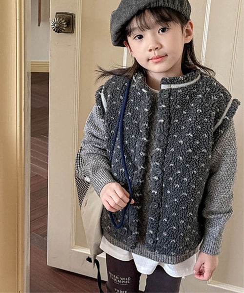 aimoha（アイモハ）の「【aimoha-KIDS-】ドット柄ボアベスト (AW)（ベスト・キッズ・オフホワイト/ダークグレー・80/90/100/110/120/130）」の7枚目の写真