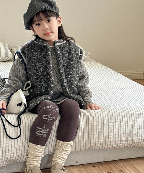 aimoha（アイモハ）の「【aimoha-KIDS-】ドット柄ボアベスト (AW)（ベスト・キッズ・オフホワイト/ダークグレー・80/90/100/110/120/130）」の15枚目の写真