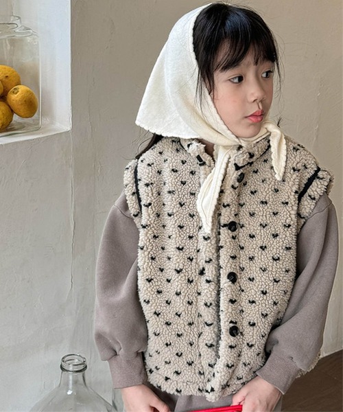 aimoha（アイモハ）の「【aimoha-KIDS-】ドット柄ボアベスト (AW)（ベスト・キッズ・オフホワイト/ダークグレー・80/90/100/110/120/130）」の16枚目の写真