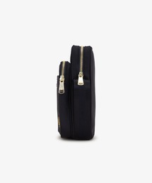 FRED PERRY（フレッドペリー）の「Textured Nylon Side Bag