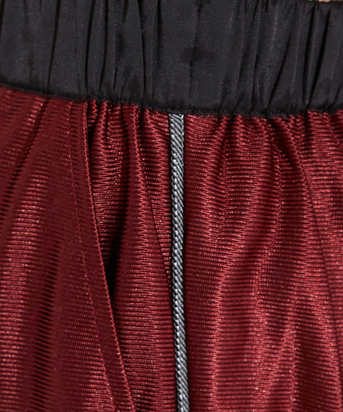 NOMINE（ノミネ）の「ラスターライン トラックパンツ（その他パンツ・レディース・ネイビー/ボルドー/ブラック/シルバー・S/M）」の15枚目の写真