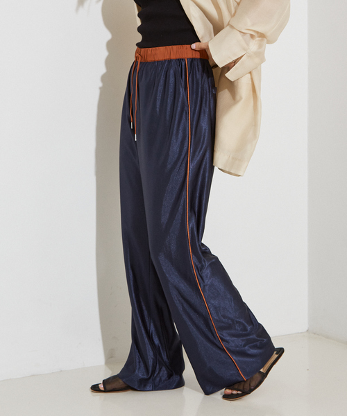 NOMINE（ノミネ）の「ラスターライン トラックパンツ（その他パンツ・レディース・ネイビー/ボルドー/ブラック/シルバー・S/M）」の21枚目の写真