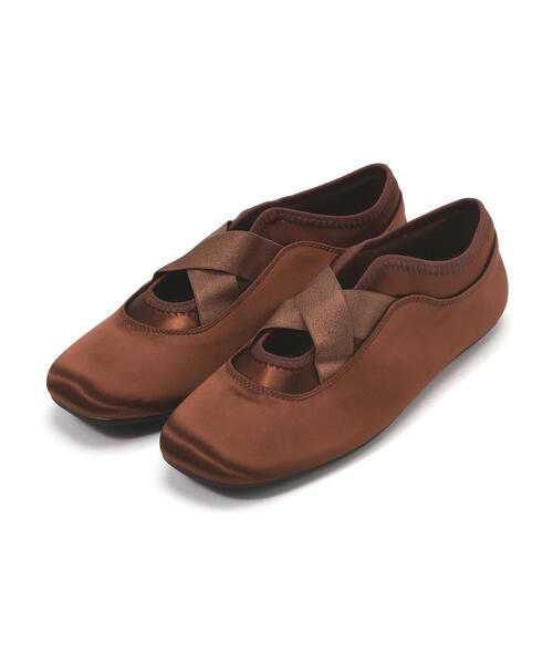 FREE'S MART（フリーズマート）の「◆フラットバレエスニーカー（スニーカー・レディース・ブラック/シルバー/ブラウン・23.0cm/24.0cm）」の2枚目の写真