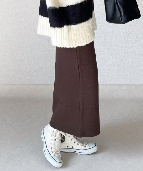 aquagarage（アクアガレージ）の「裏起毛ストレッチタイトスカート（スカート・レディース・グリーン/ブラック/ブラウン/アイボリー・L/M/S/LL/3L）」の7枚目の写真