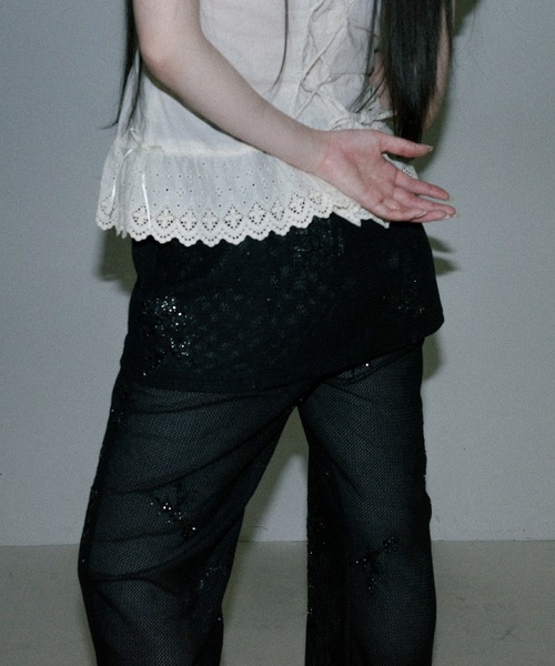 igi（イジ）の「LAYERDED SPANGLE PANTS / スパンコールスカート