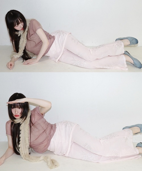 igi（イジ）の「LAYERDED SPANGLE PANTS / スパンコールスカート