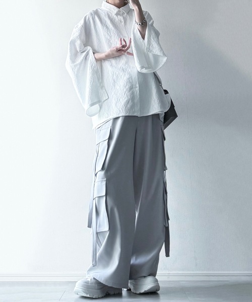 LILL（リル）の「リラクシングワイドフレアアームジャガードロングスリーブシャツ（シャツ/ブラウス・メンズ・ブラック/ホワイト/ブルーグレー/ワイン/チャコールグレー/ライトグレー・S/M/L/XL）」の22枚目の写真