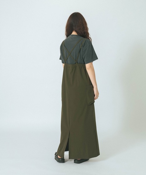 THOUSAND MILE（サウザンドマイル）の「(THOUSAND MILExGENE HEAVENS)BACK CROSS NALLOW STRAP DRESS（ワンピース・レディース・ブラック/カーキ/ブルー・ONE SIZE）」の22枚目の写真