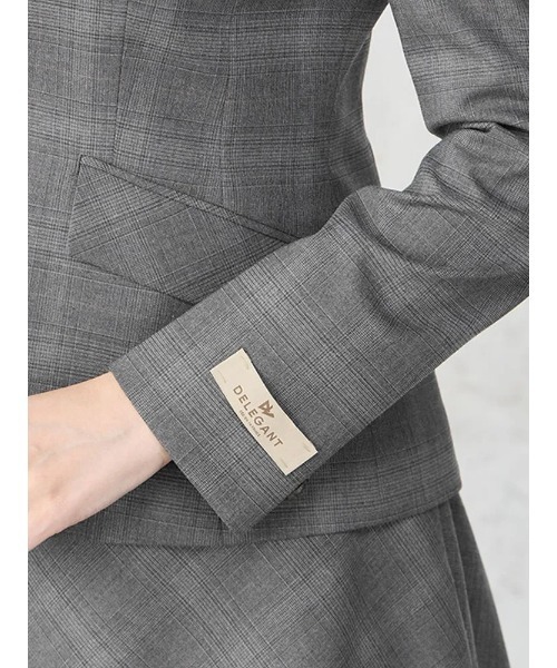 Perfect Suit FActory（パーフェクトスーツファクトリー）の「デレガントスーツ　ジャケット　グレンチェック柄　グレー/ネイビー（スーツジャケット・レディース・グレー/ネイビー・9号/11号/7号）」の9枚目の写真