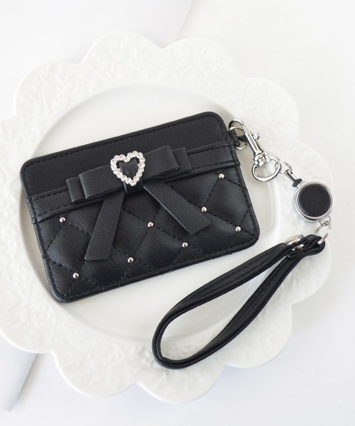 リボン ハート ビジュー 定期入れ キルティング パスケース プルーン