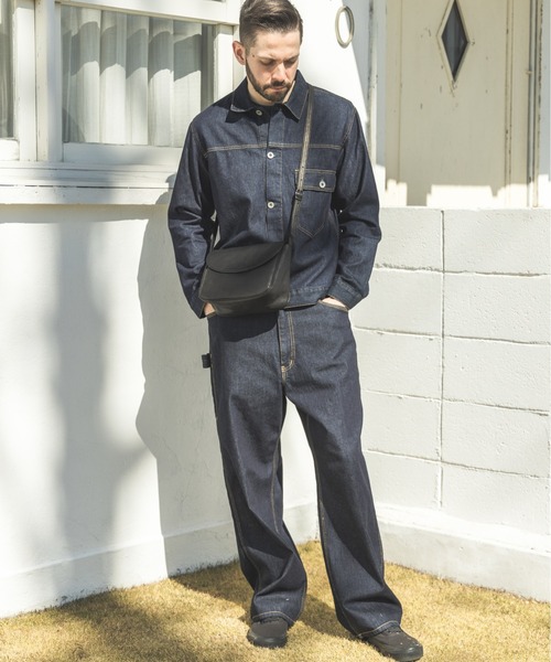 MR.OLIVE（ミスターオリーブ）の「IMPERMA-LEATHER / NEAT SHOULDER BAG（ショルダーバッグ・メンズ・ブラック/ブラウン・FREE）」の9枚目の写真