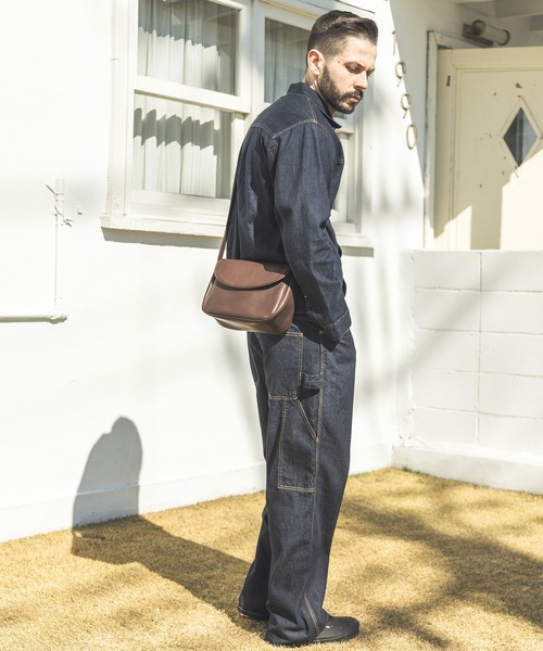 MR.OLIVE（ミスターオリーブ）の「IMPERMA-LEATHER / NEAT SHOULDER BAG（ショルダーバッグ・メンズ・ブラック/ブラウン・FREE）」の19枚目の写真