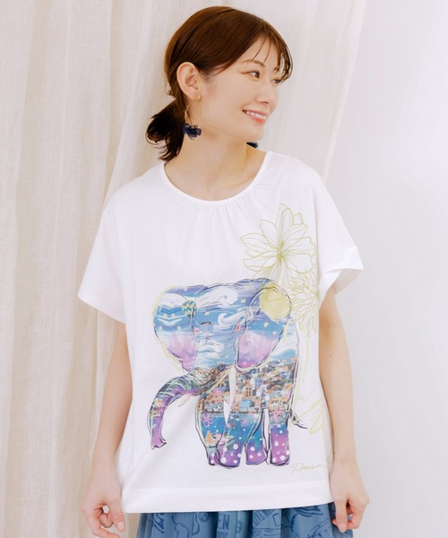 ScoLar(スカラー)の「751002:地中海ゾウ柄 アートプリントTシャツ(Tシャツ/カットソー・レディース・オフホワイト/チャコールグレー・M)」の4枚目の写真