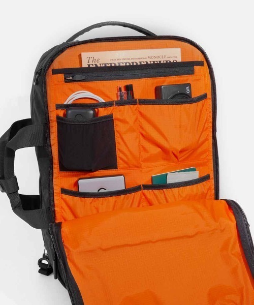 Aer（エアー）の「Aer（エアー）Flight Pack 3 X-PAC AER-29037（バックパック/リュック・メンズ・ブラック・F）」の6枚目の写真